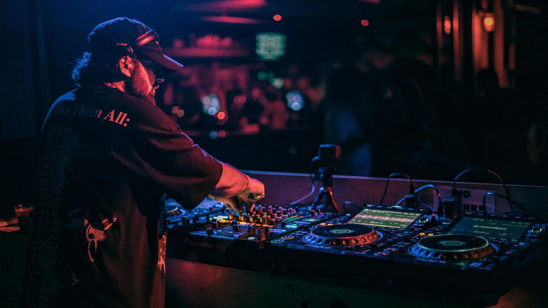 7.11-Former-City-Records-7